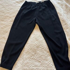 Babaton Woman’s Black Tapered Elastic-Waist Dress Pants